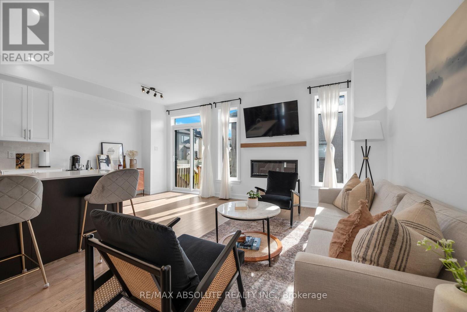 256 Monticello Avenue, Ottawa, Ontario  K2S 2S1 - Photo 9 - X12149641