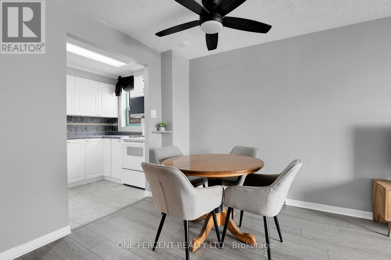 204 - 1440 Heron Road, Ottawa, Ontario  K1V 0X2 - Photo 10 - X12149647