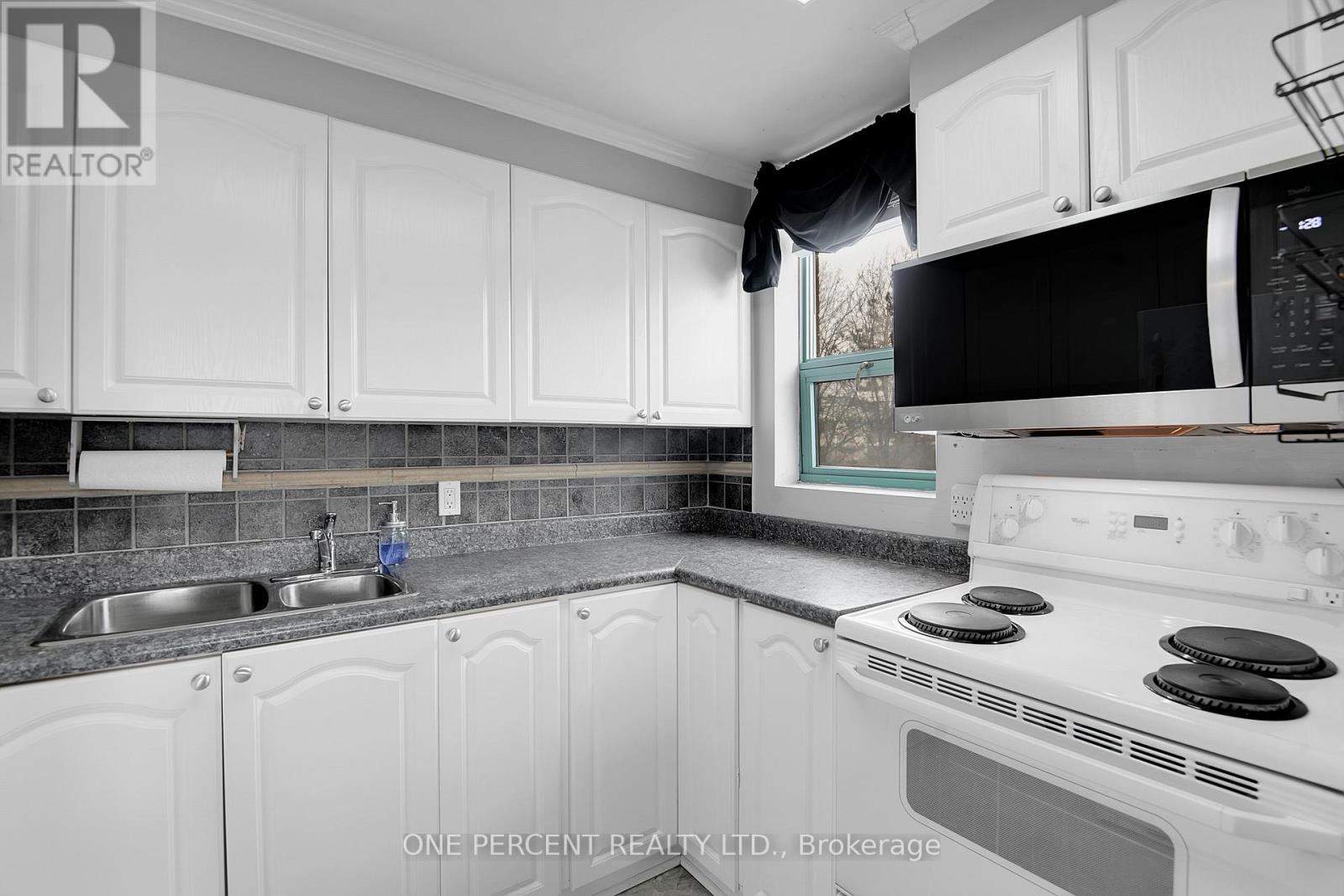 204 - 1440 Heron Road, Ottawa, Ontario  K1V 0X2 - Photo 15 - X12149647