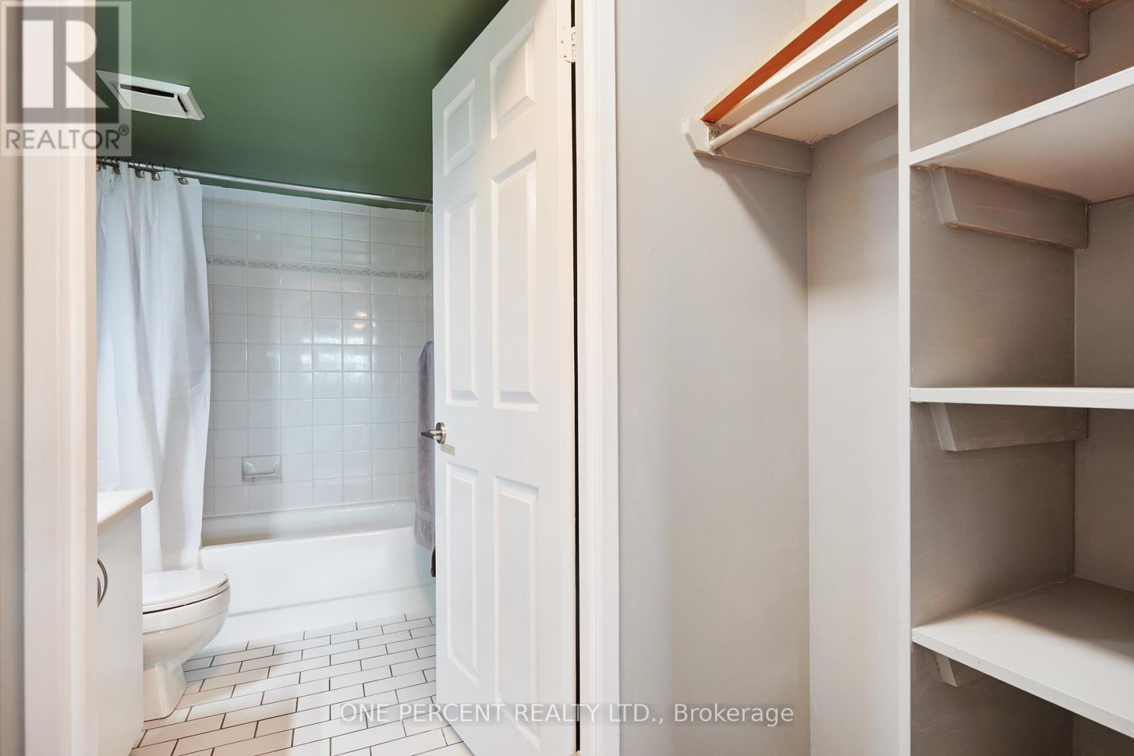 204 - 1440 Heron Road, Ottawa, Ontario  K1V 0X2 - Photo 21 - X12149647