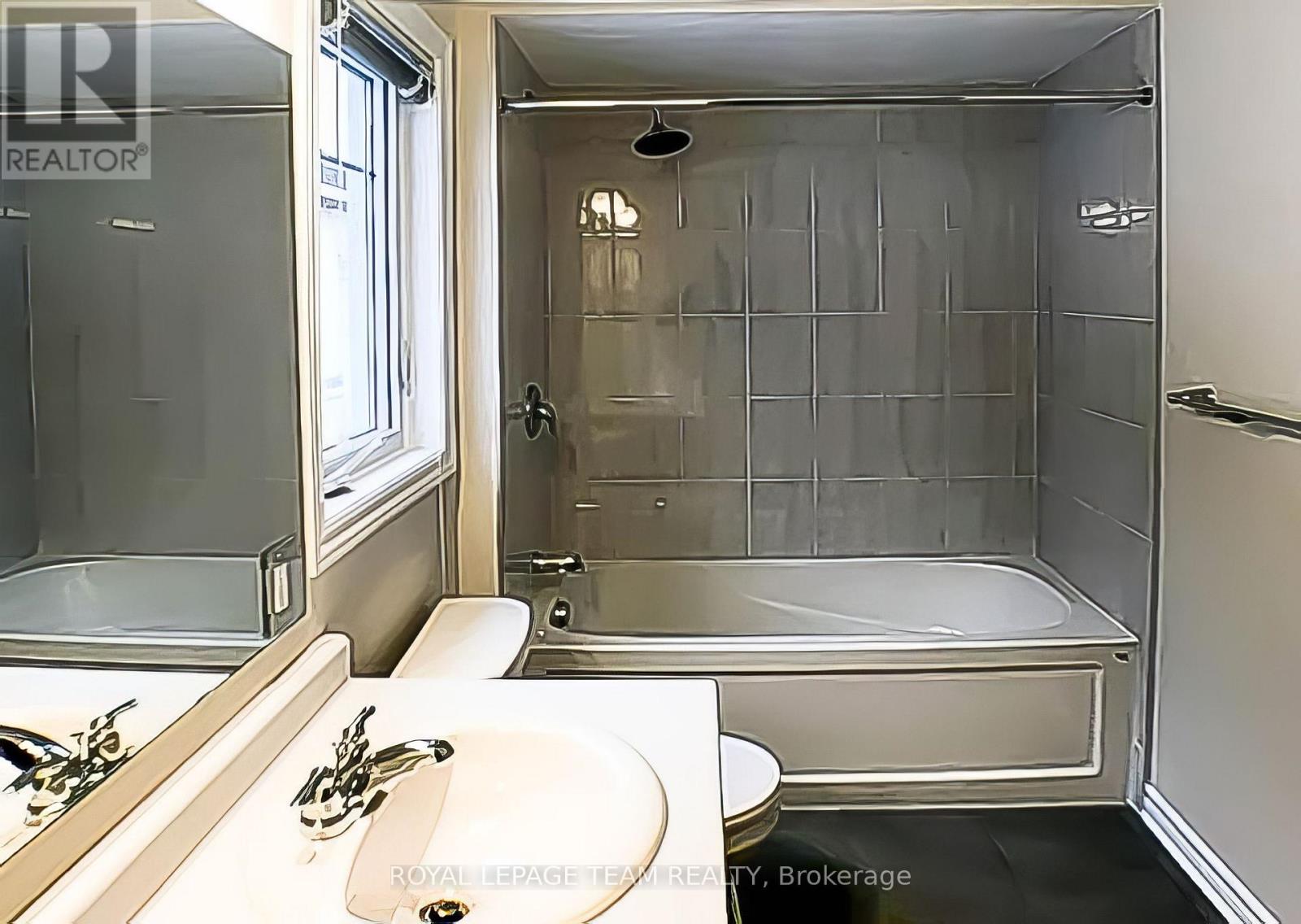 388 Willow Aster Circle, Ottawa, Ontario  K4A 3T9 - Photo 13 - X12149649