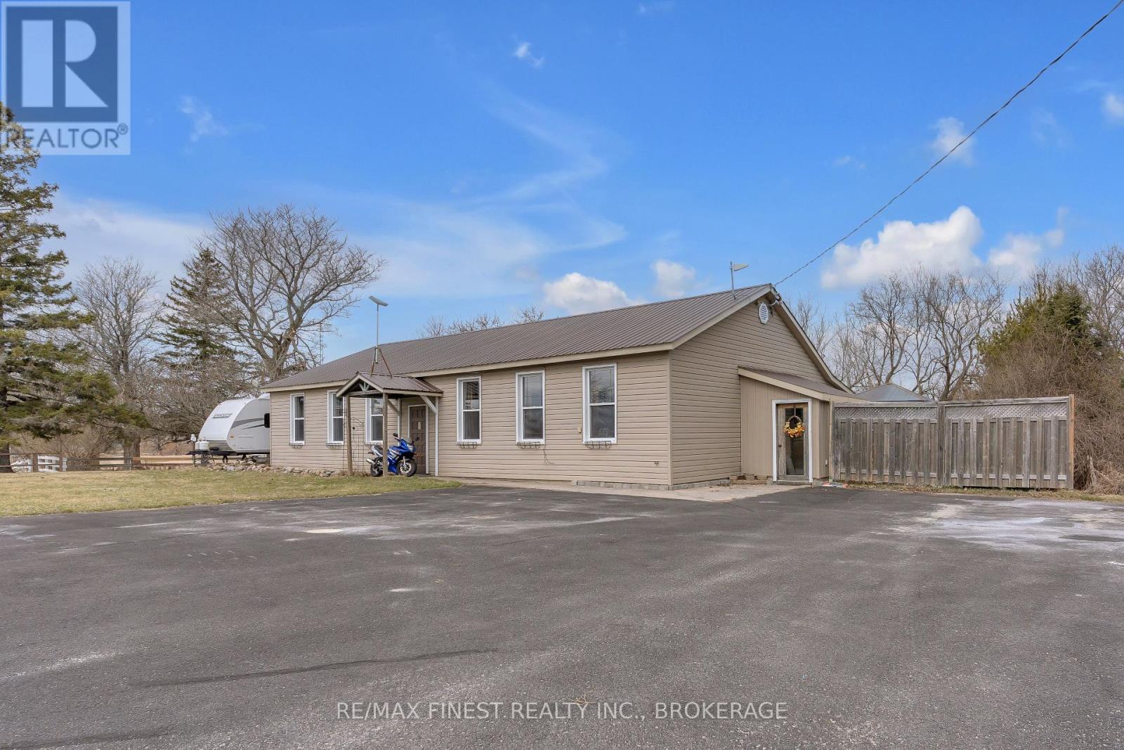 Property at 6955 COUNTY 2 ROAD image 3