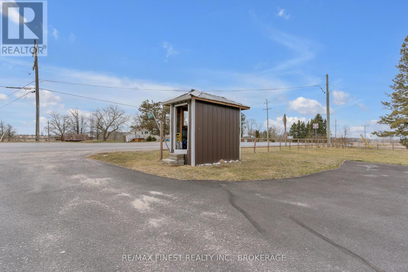 Property at 6955 COUNTY 2 ROAD image 4