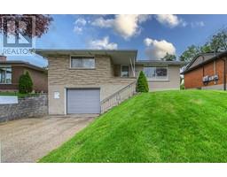 254 VILLAGE Road, kitchener, Ontario