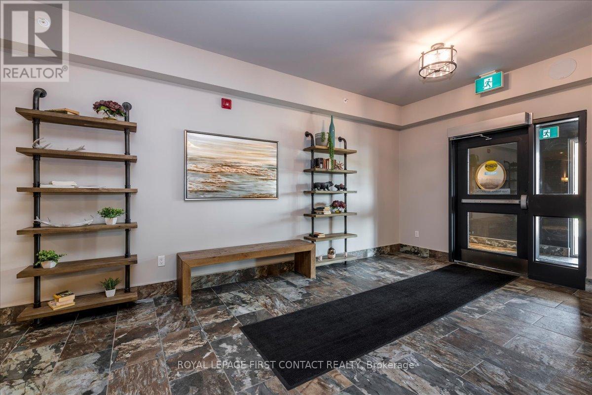 410 - 20 Koda Street, Barrie, Ontario  L9J 0J7 - Photo 2 - S12149643