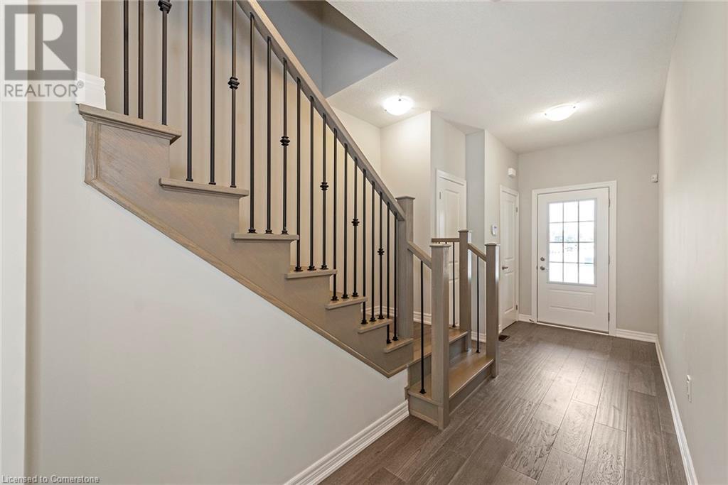 Property at 39 LINDEN PARK Lane image 4