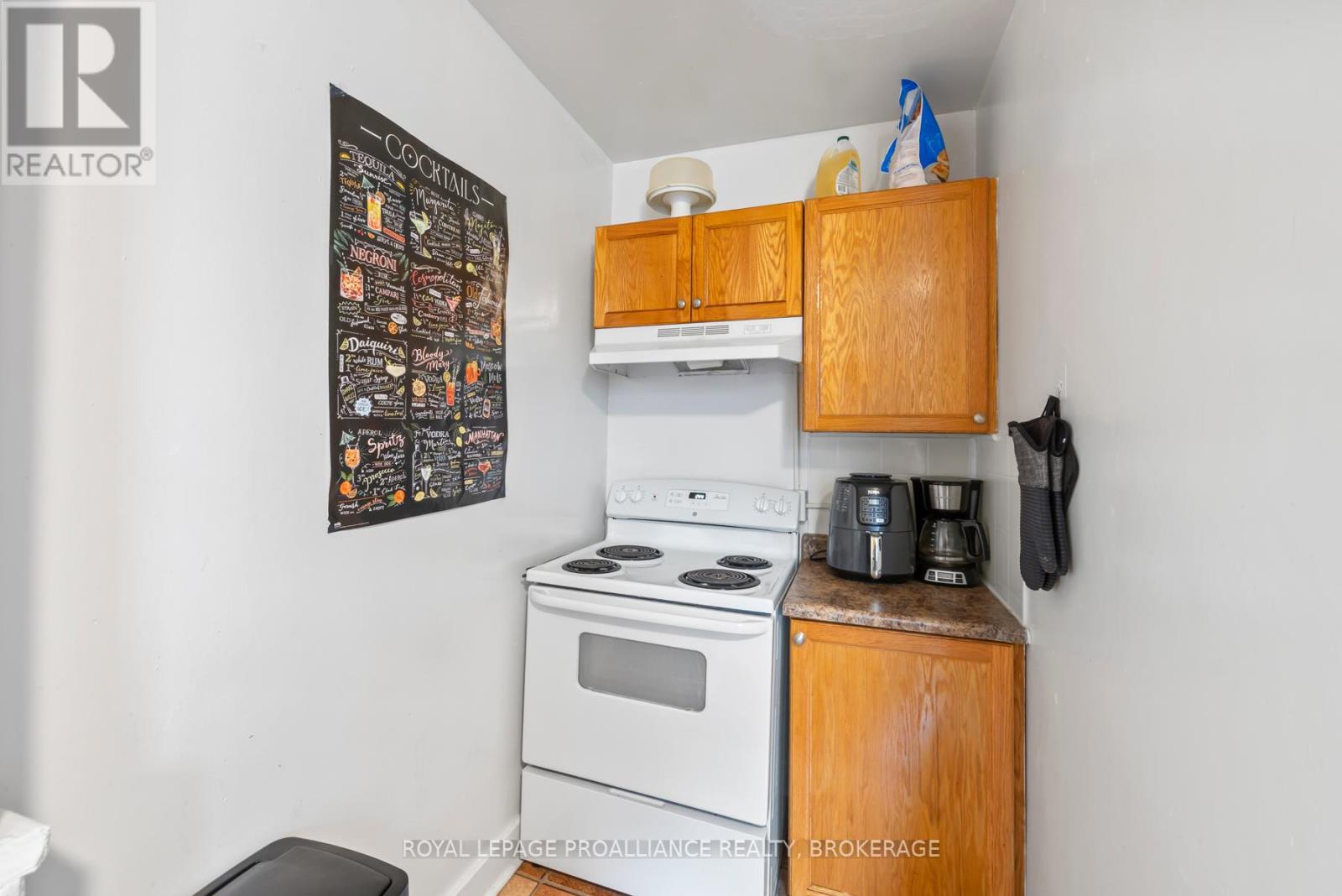 265 University Avenue, Kingston (Central City East), Ontario  K7L 3R1 - Photo 26 - X12149655