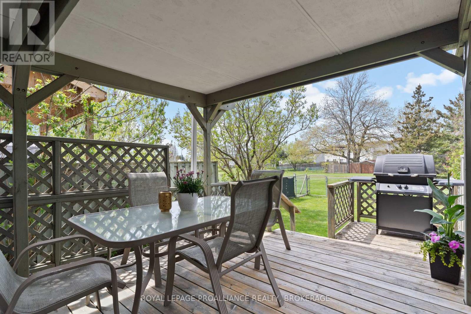 105 Davey Crescent, Loyalist (Amherstview), Ontario  K7N 1X7 - Photo 27 - X12149667