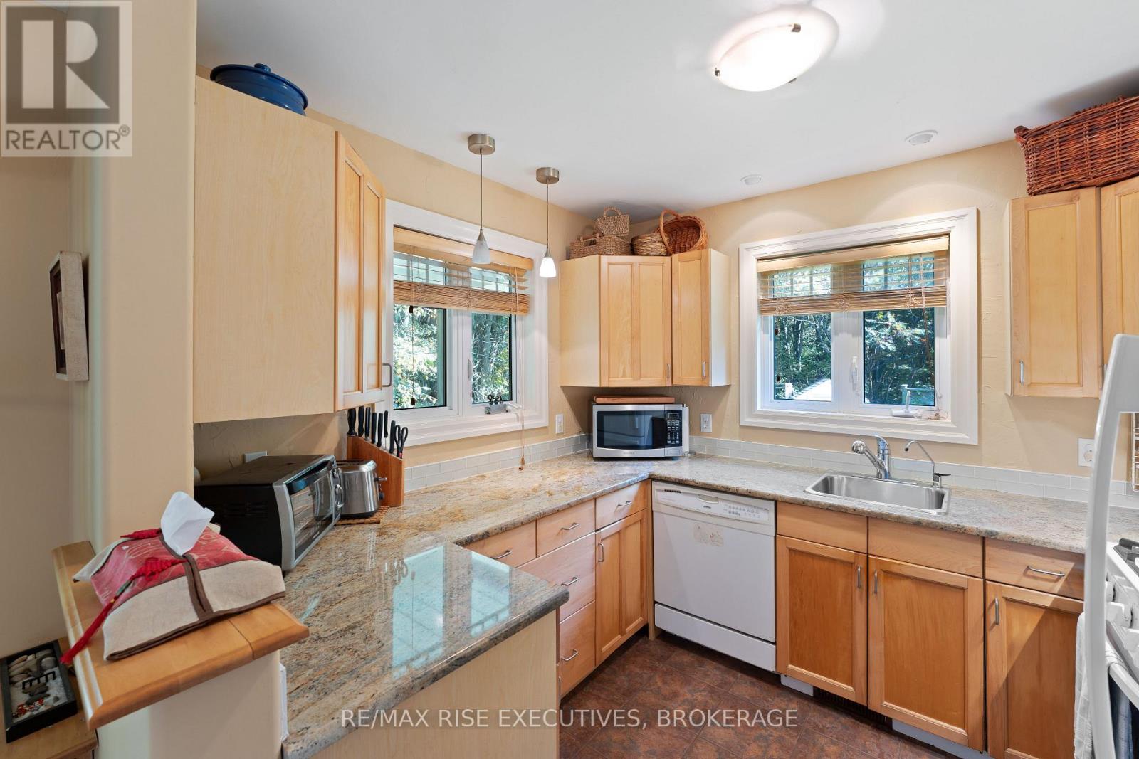 5209 Highway 15, Kingston, Ontario  K0H 2N0 - Photo 11 - X12149750