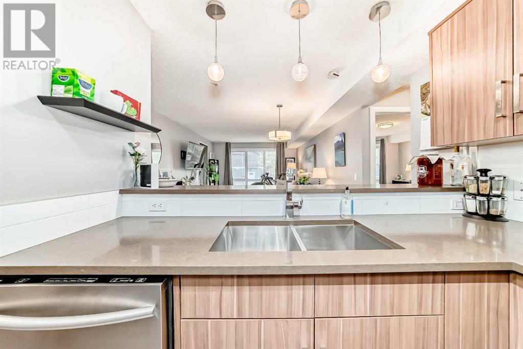 207, 611 Edmonton Trail Ne, Calgary, Alberta  T2E 3J3 - Photo 5 - A2220310