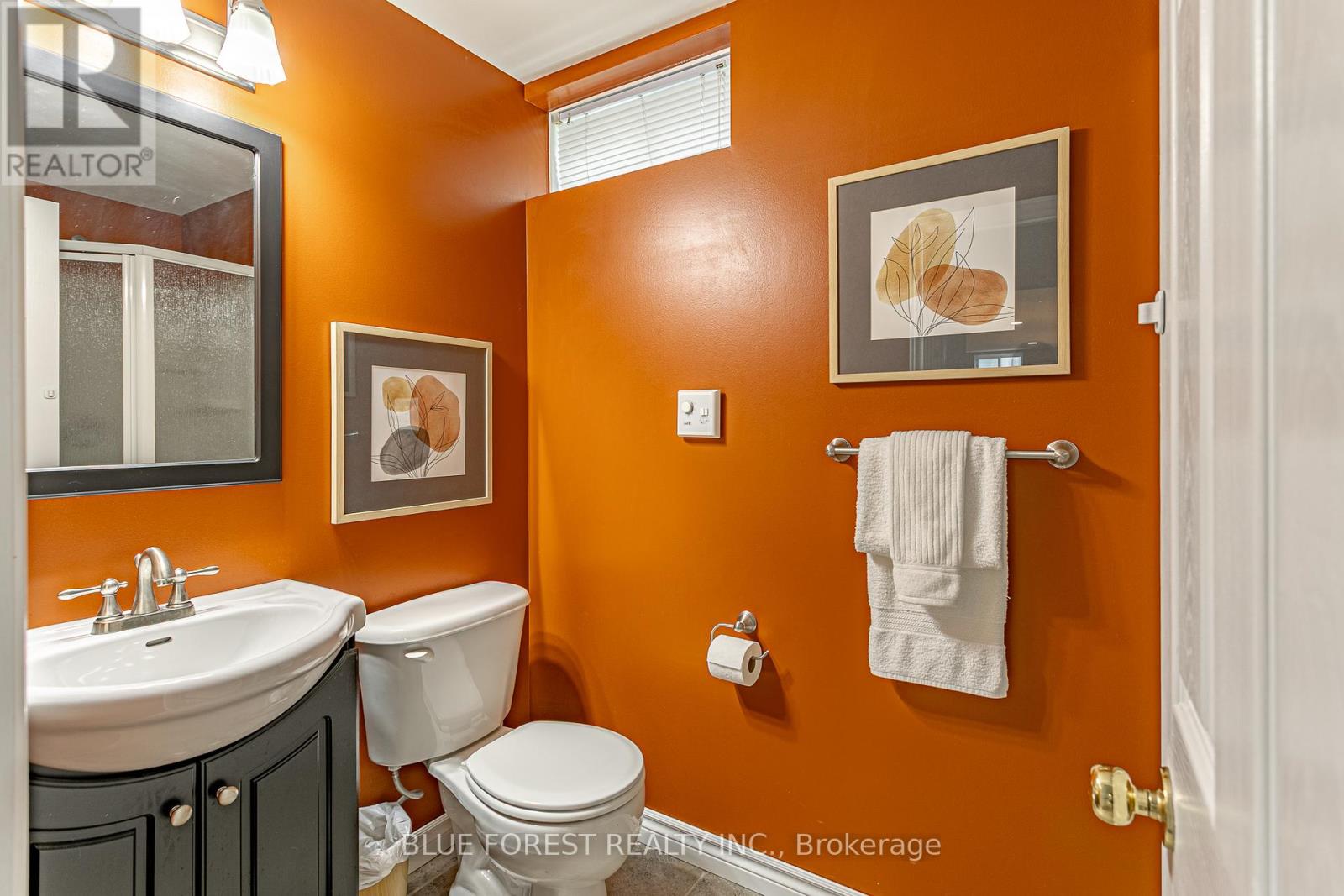 49 Parkview Drive, Thames Centre, Ontario  N0L 1G2 - Photo 23 - X12149662