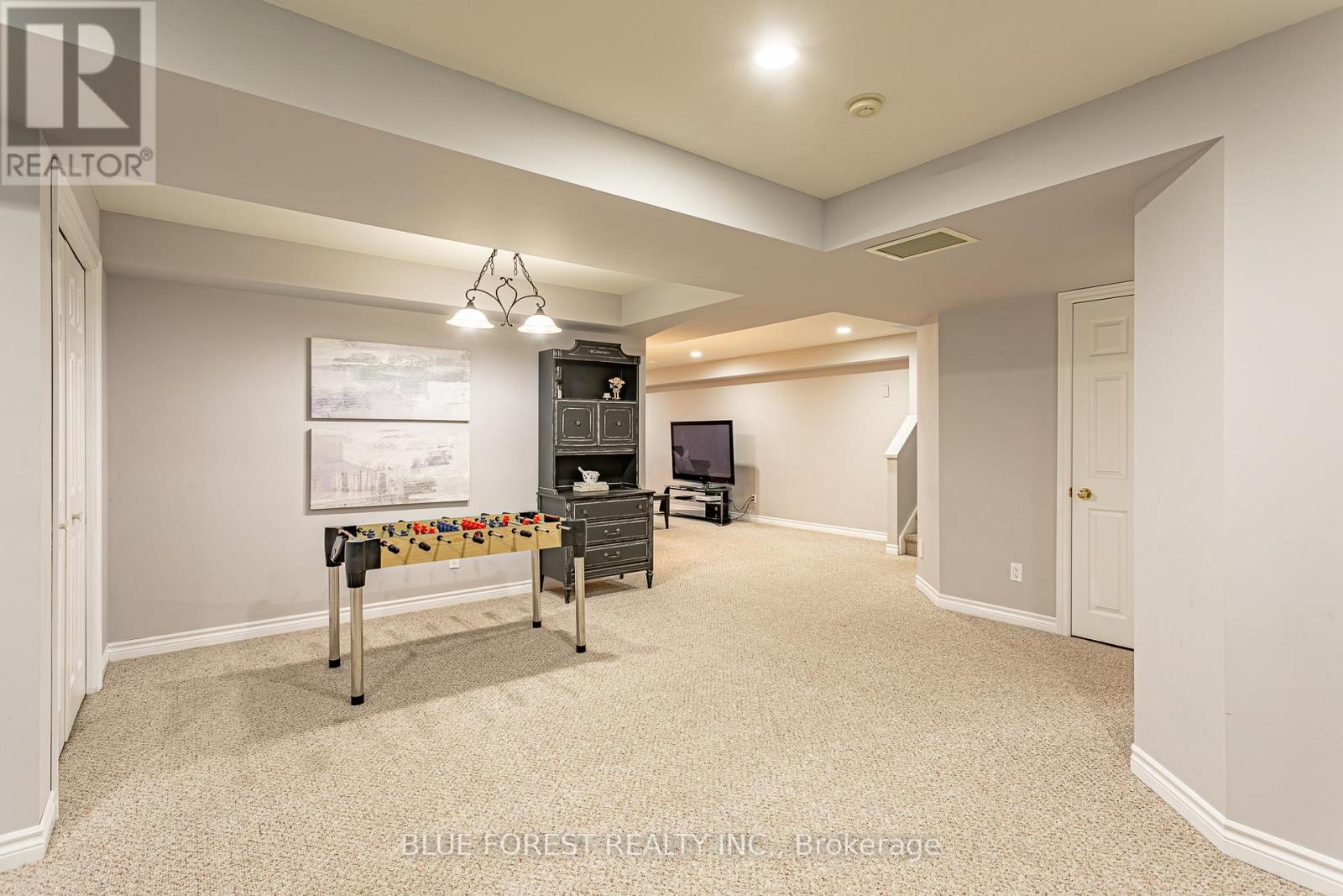 49 Parkview Drive, Thames Centre, Ontario  N0L 1G2 - Photo 25 - X12149662