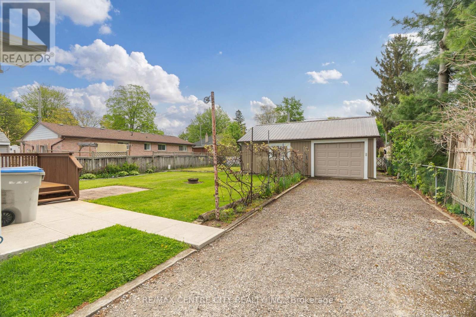 70 Scott Street W, Strathroy-Caradoc, Ontario  N7G 1J4 - Photo 21 - X12149720