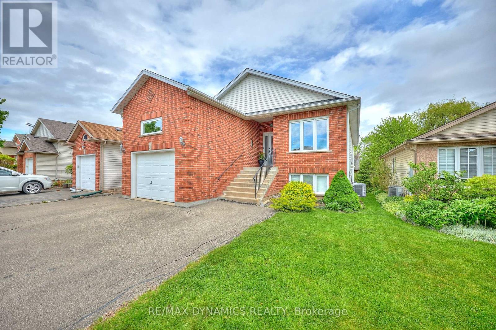 Property at 48 GRETEL PLACE image 1