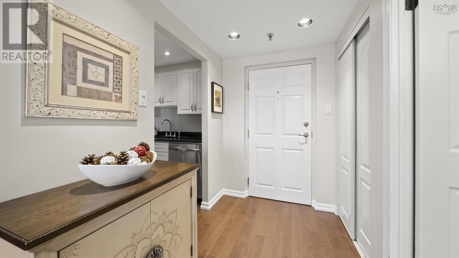Property at 509 30 Brookdale Crescent image 4