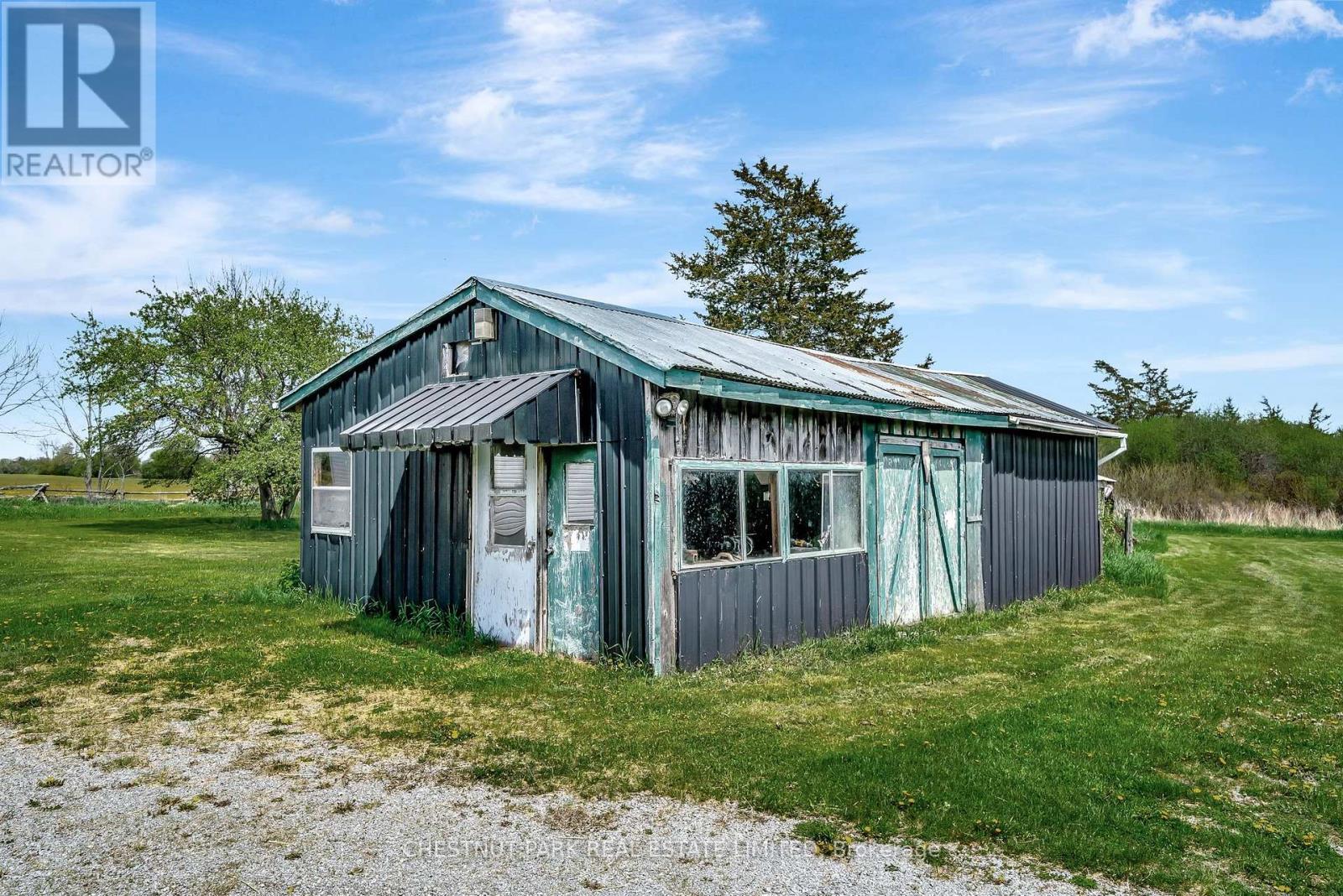 418 Matthie Road, Prince Edward County, Ontario  K0K 1G0 - Photo 37 - X12149735