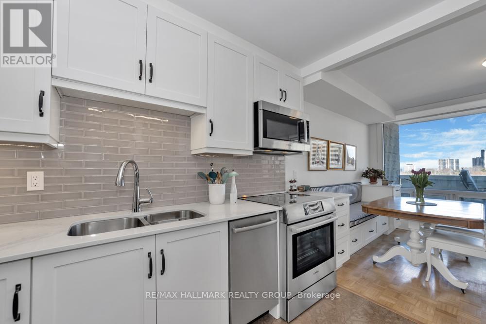 602 - 265 Poulin Avenue, Ottawa, Ontario  K2B 7Y8 - Photo 4 - X12149659