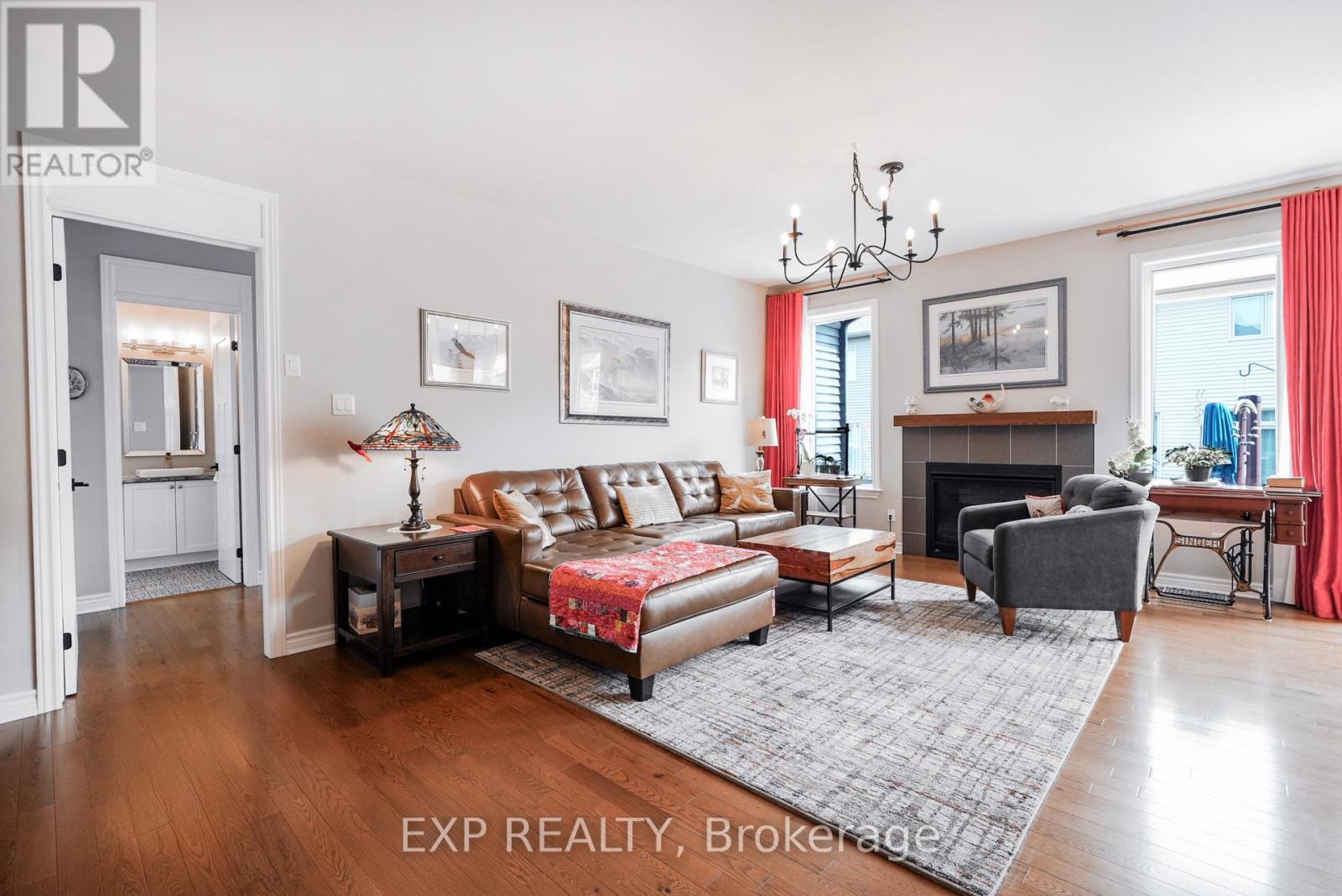585 Vivera Place, Ottawa, Ontario  K2S 2M8 - Photo 13 - X12149684