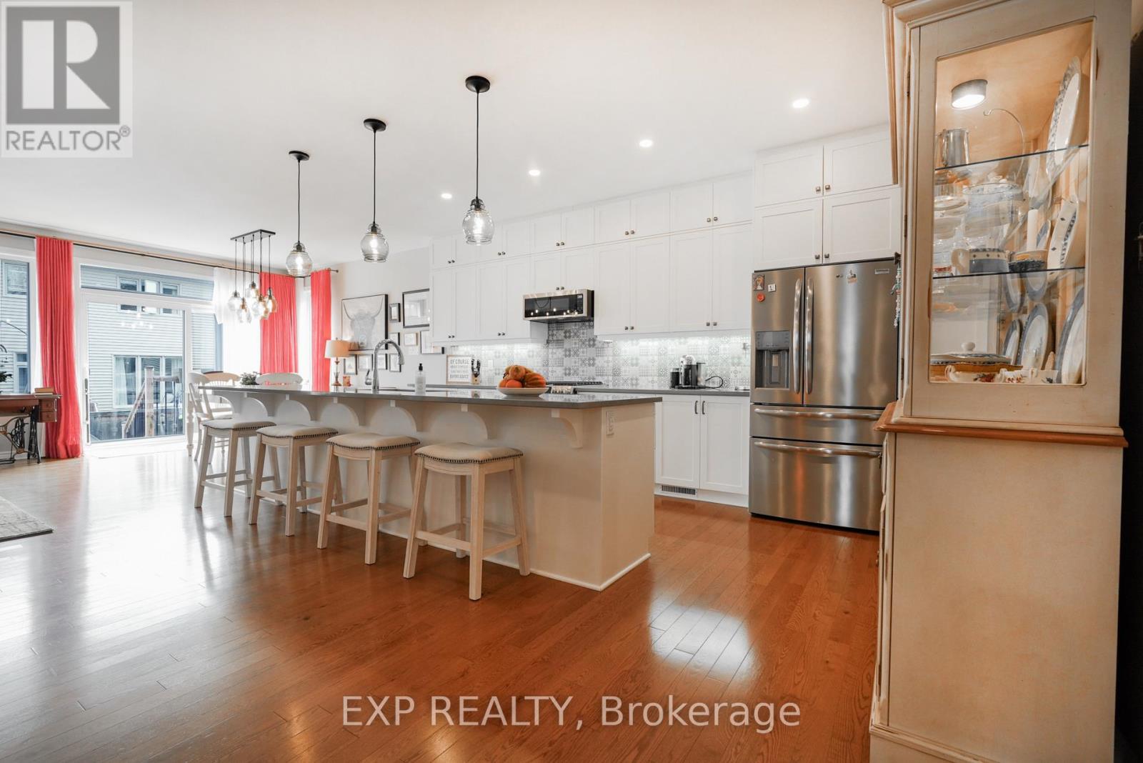 585 Vivera Place, Ottawa, Ontario  K2S 2M8 - Photo 18 - X12149684