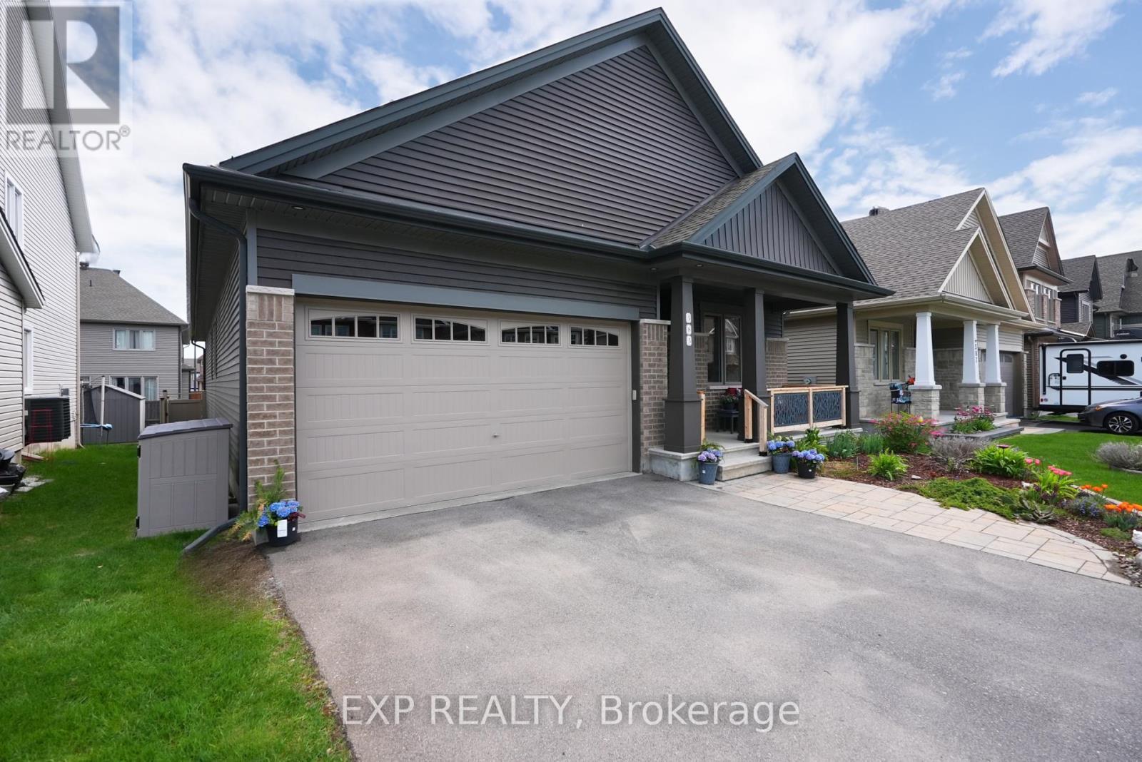 Property at 585 VIVERA PLACE image 2