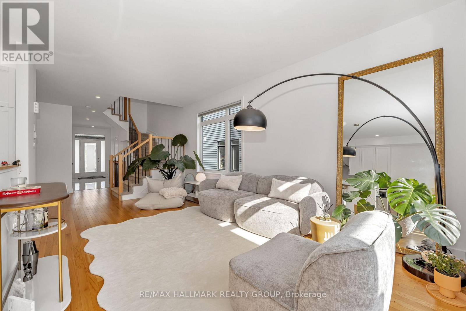 635 Rathburn Lane, Ottawa, Ontario  K1T 0V9 - Photo 15 - X12149690