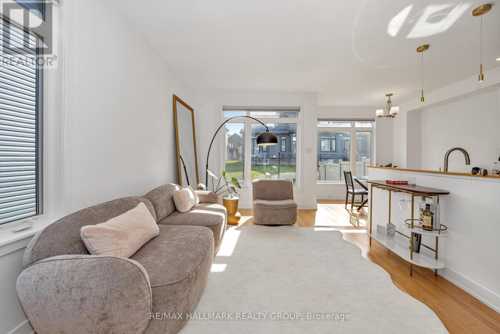 635 Rathburn Lane, Ottawa, Ontario  K1T 0V9 - Photo 16 - X12149690