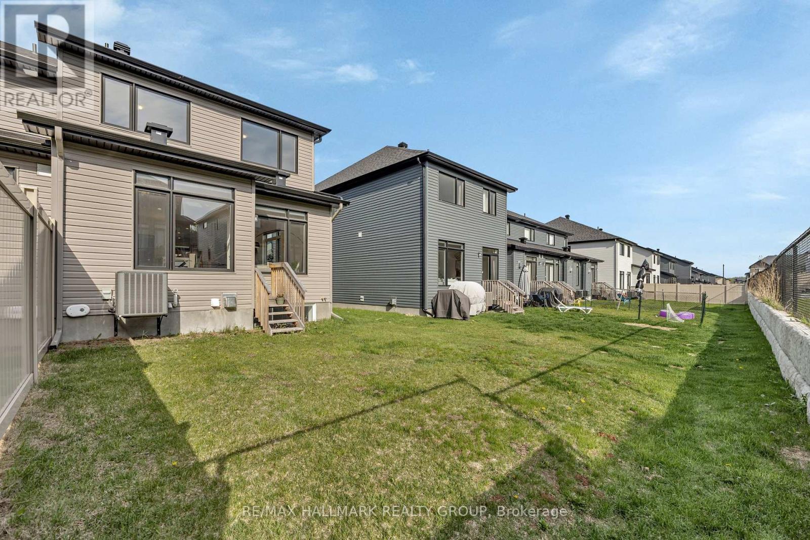 635 Rathburn Lane, Ottawa, Ontario  K1T 0V9 - Photo 34 - X12149690