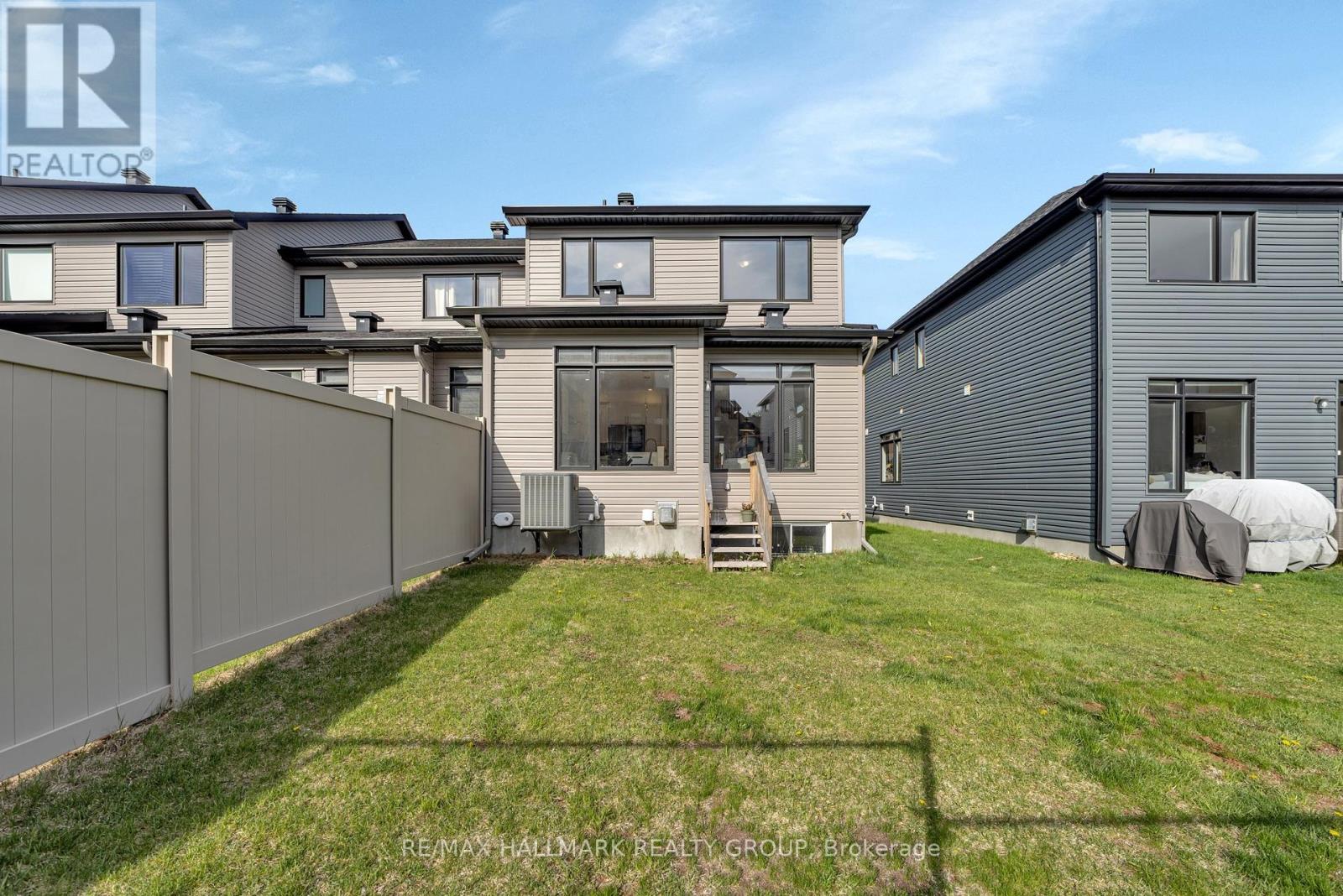 635 Rathburn Lane, Ottawa, Ontario  K1T 0V9 - Photo 36 - X12149690