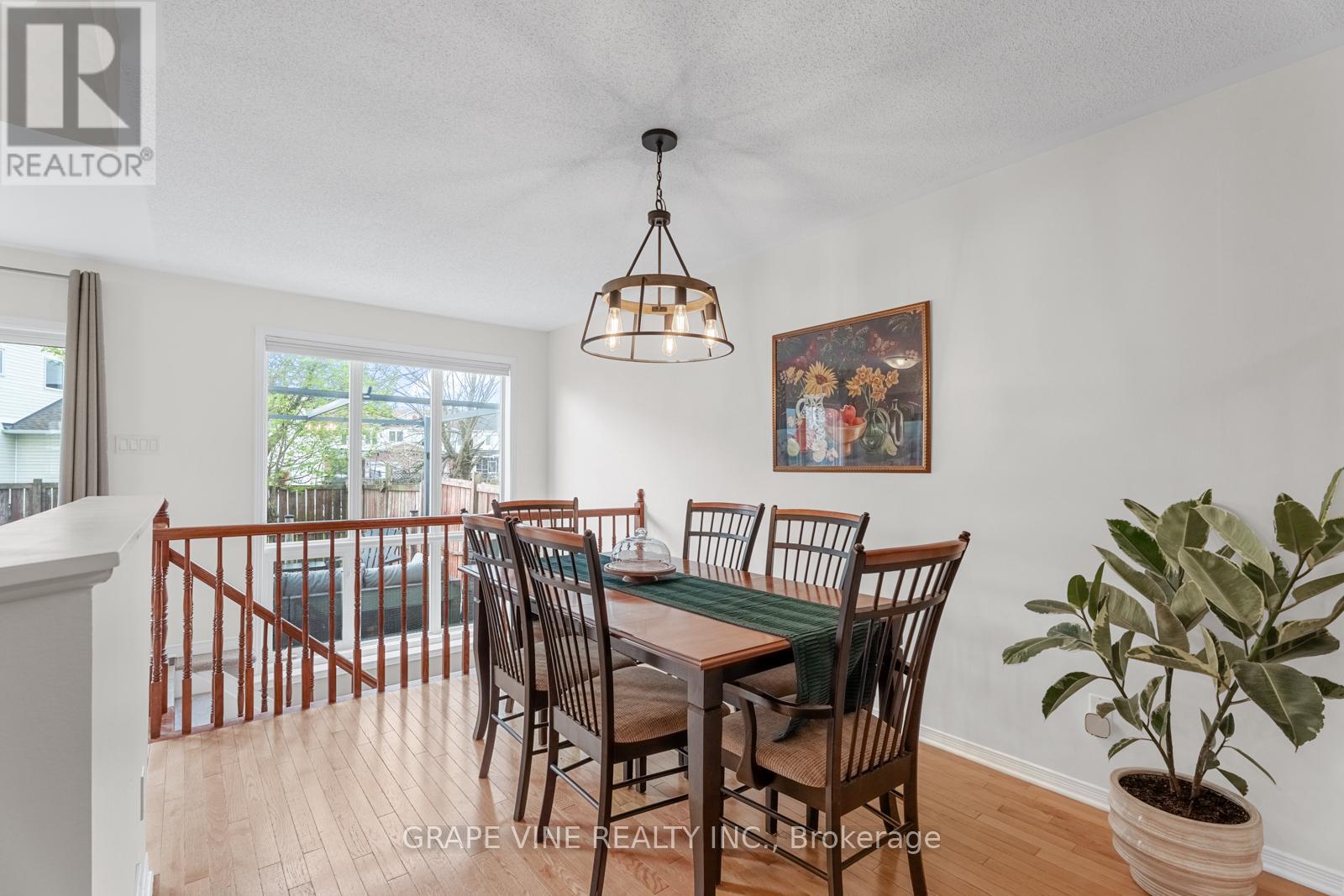 864 Nesting Way, Ottawa, Ontario  K4A 3X3 - Photo 14 - X12149691