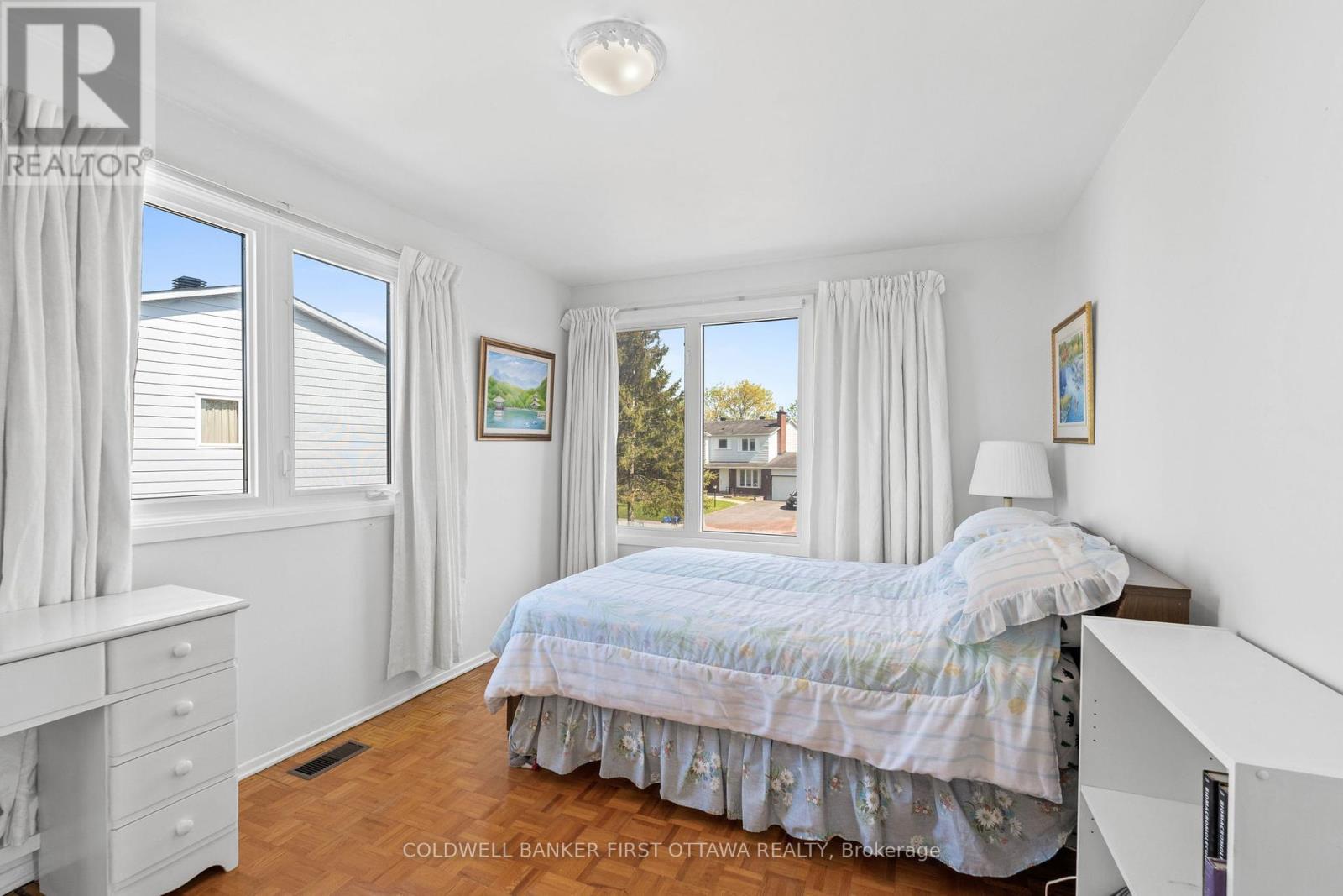 16 Denewood Crescent, Ottawa, Ontario  K2E 7G5 - Photo 28 - X12149724