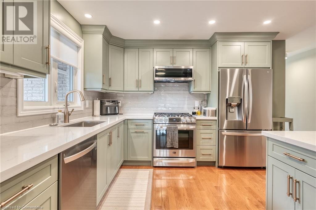 19 Essling Avenue, Hamilton, Ontario  L9B 2E7 - Photo 22 - 40728023