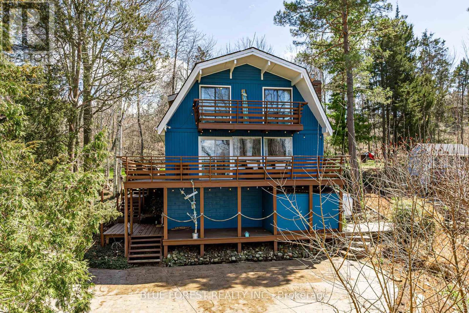 5437 Lake Valley Grove Road, Lambton Shores, Ontario  N0N 1J7 - Photo 41 - X12124972