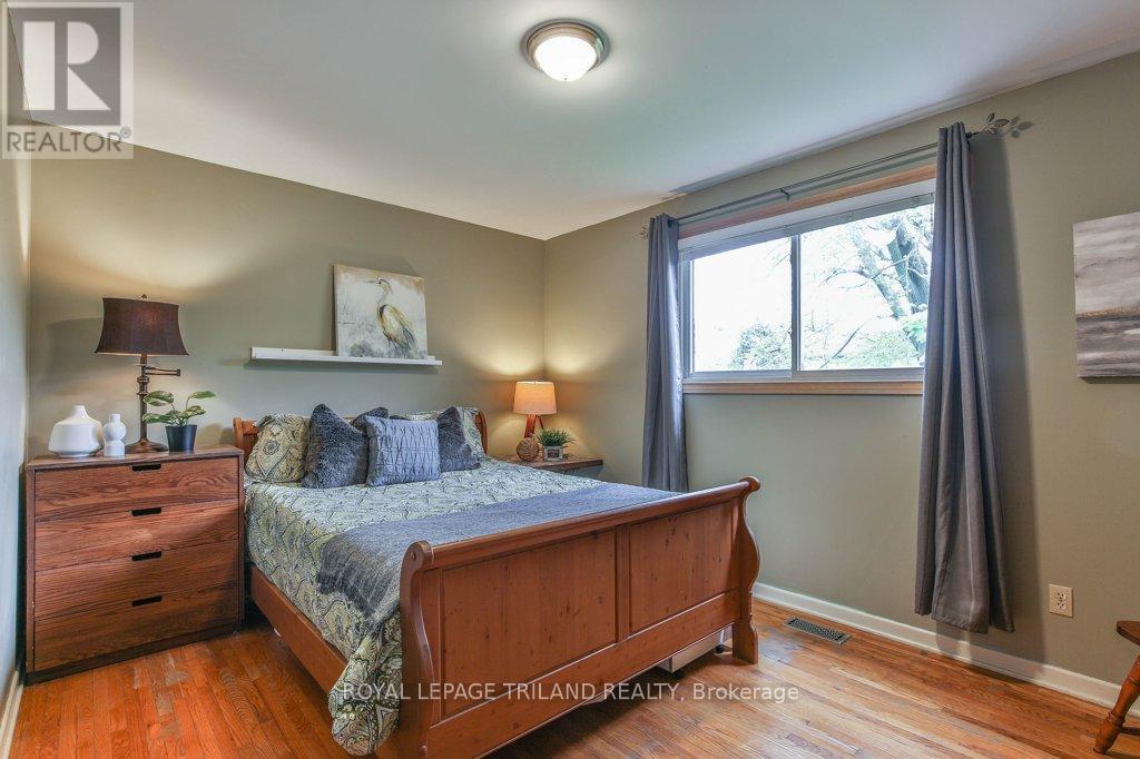 41 Fox Mill Court, London South, Ontario  N6J 2B7 - Photo 26 - X12132570