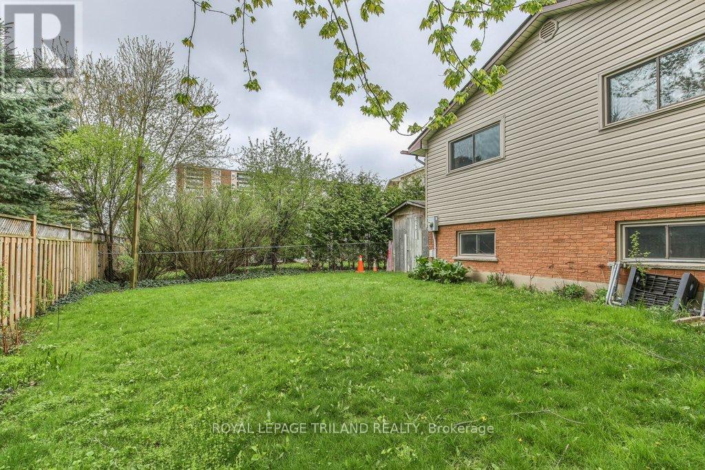 41 Fox Mill Court, London South, Ontario  N6J 2B7 - Photo 41 - X12132570