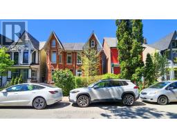 230 ROBERT STREET, Toronto, Ontario