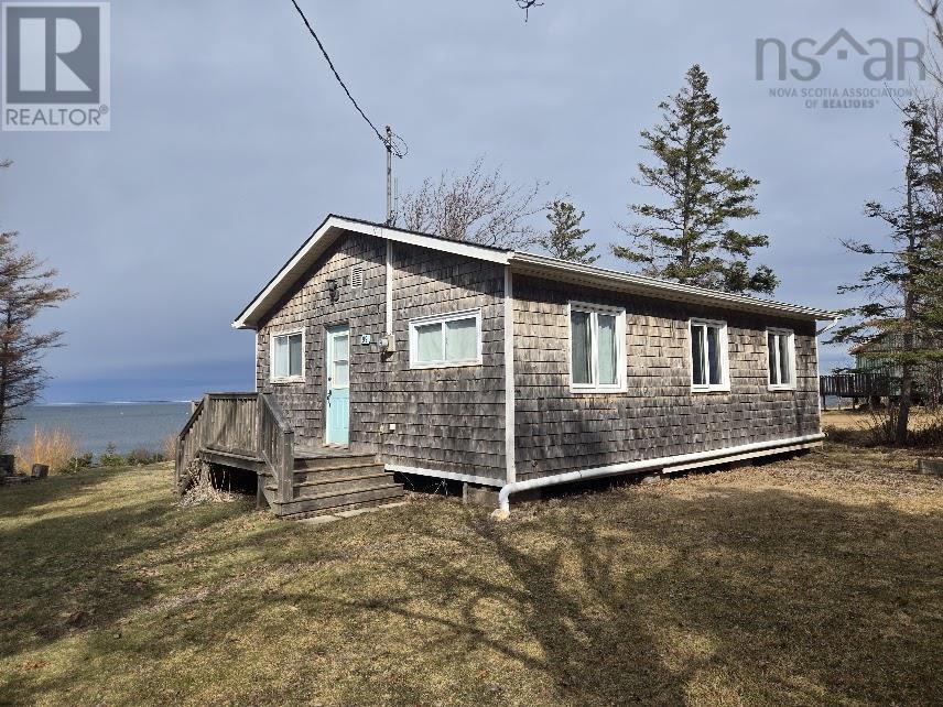 99 Red Cliff Drive, Seafoam, Nova Scotia  B0K 1N0 - Photo 1 - 202504991