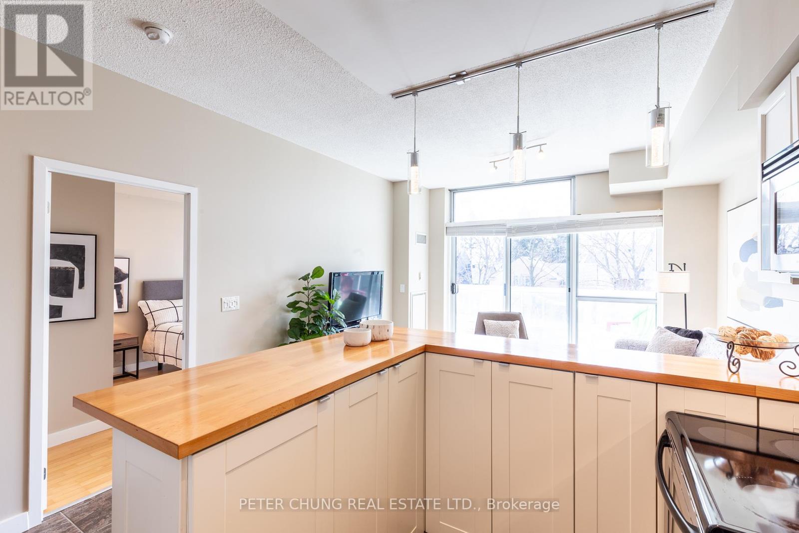 303 - 601 Kingston Road, Toronto, Ontario  M4E 3Y2 - Photo 14 - E12149682