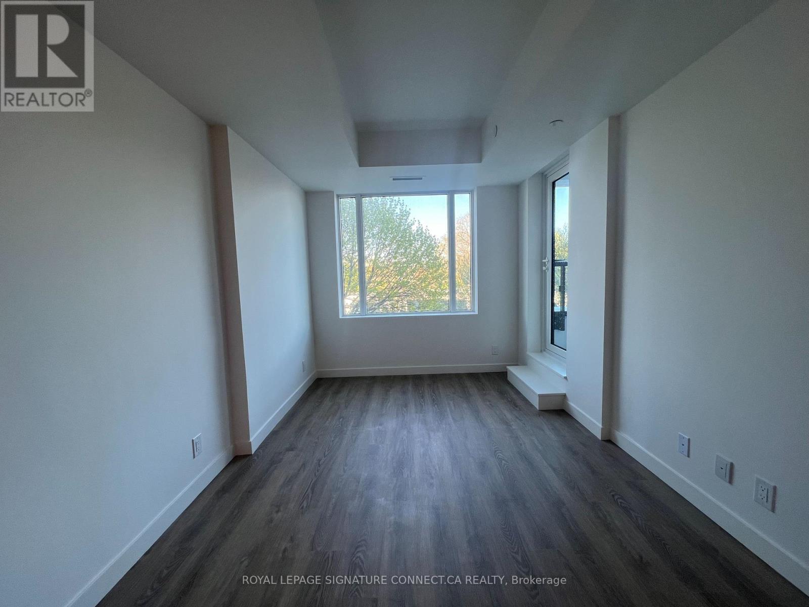 321 - 1050 Eastern Avenue, Toronto, Ontario  M4L 0B7 - Photo 8 - E12149745