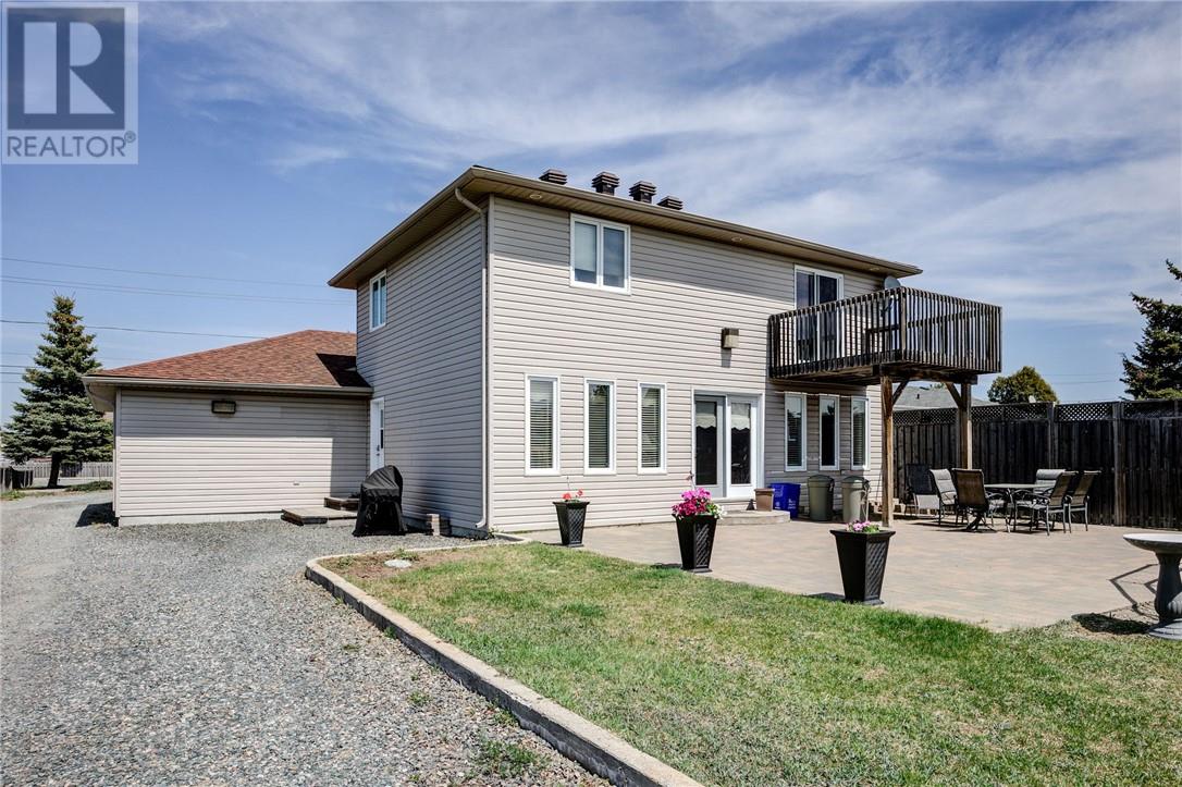 2023 Main Street, Val Caron, Ontario  P3N 1B4 - Photo 42 - 2122084