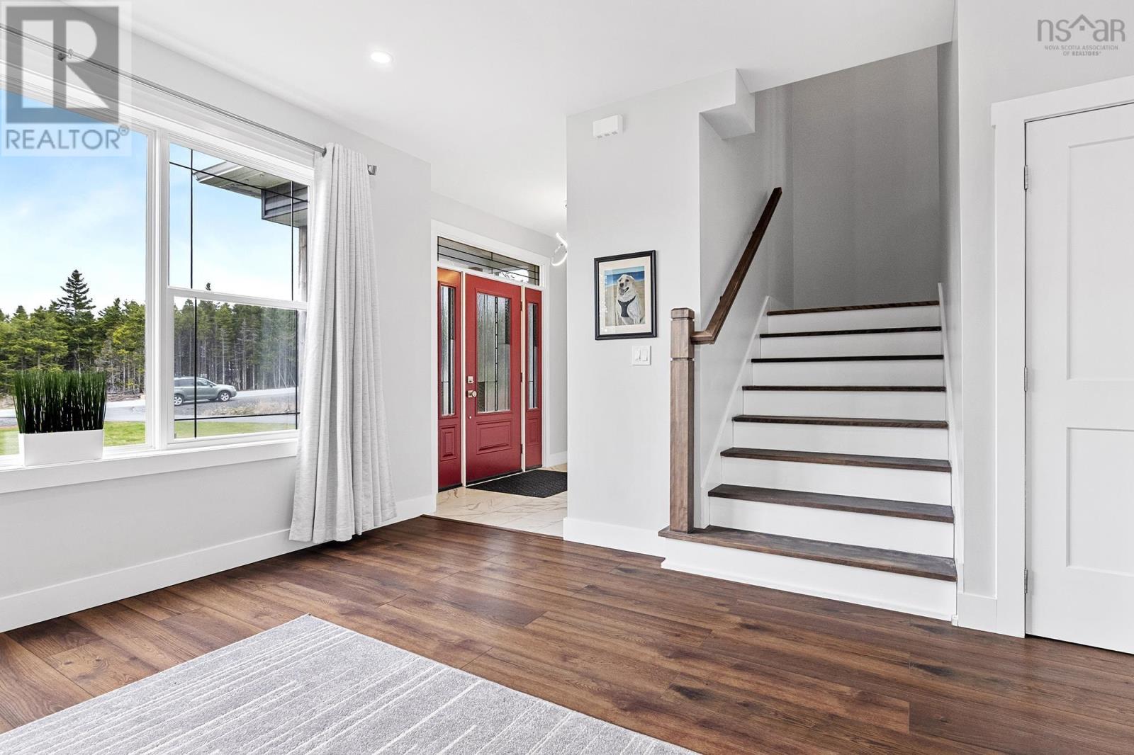 Property at 251 Notting Hill Drive image 2