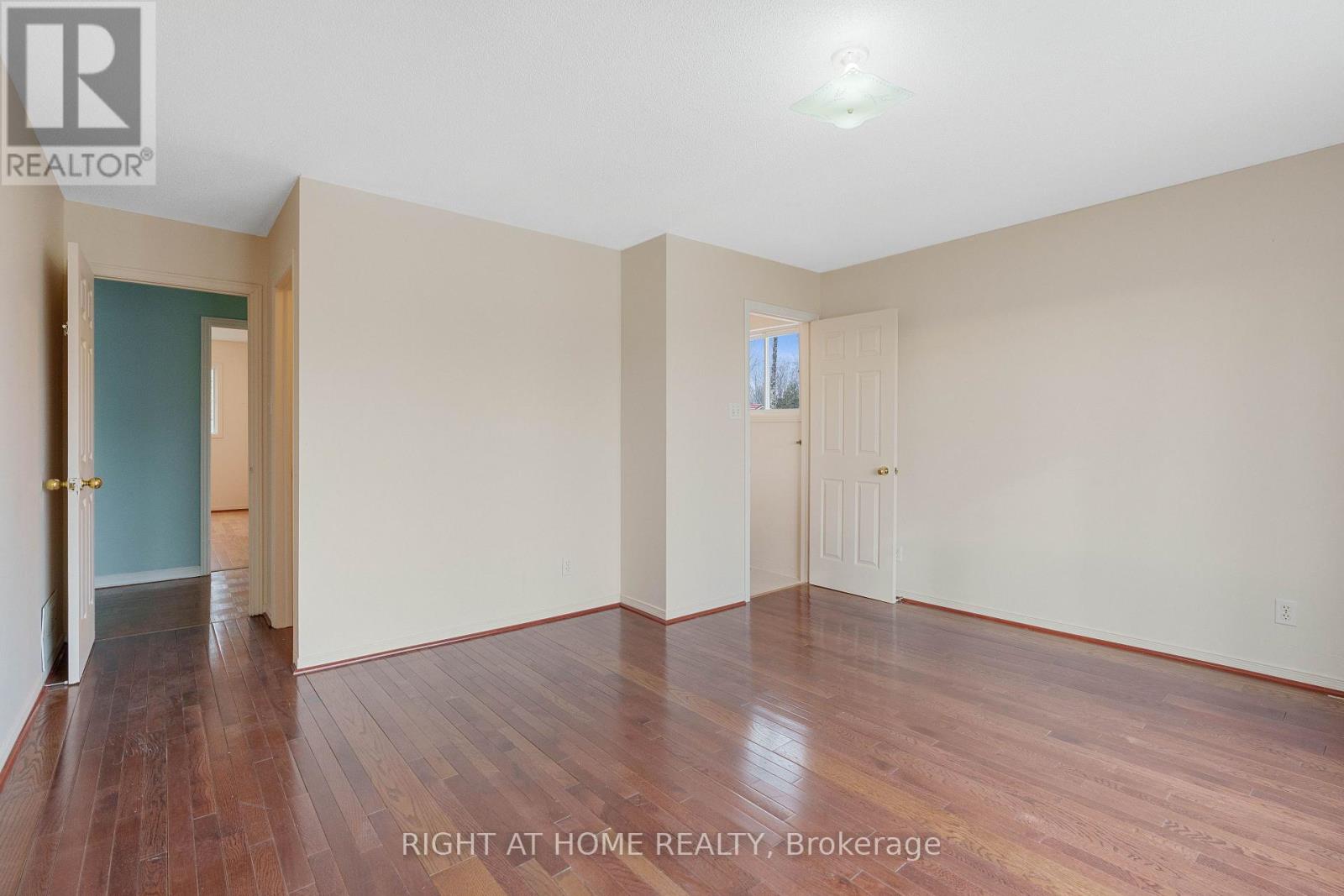 138 45th Street N, Wasaga Beach, Ontario  L9Z 1Z2 - Photo 10 - S12149688