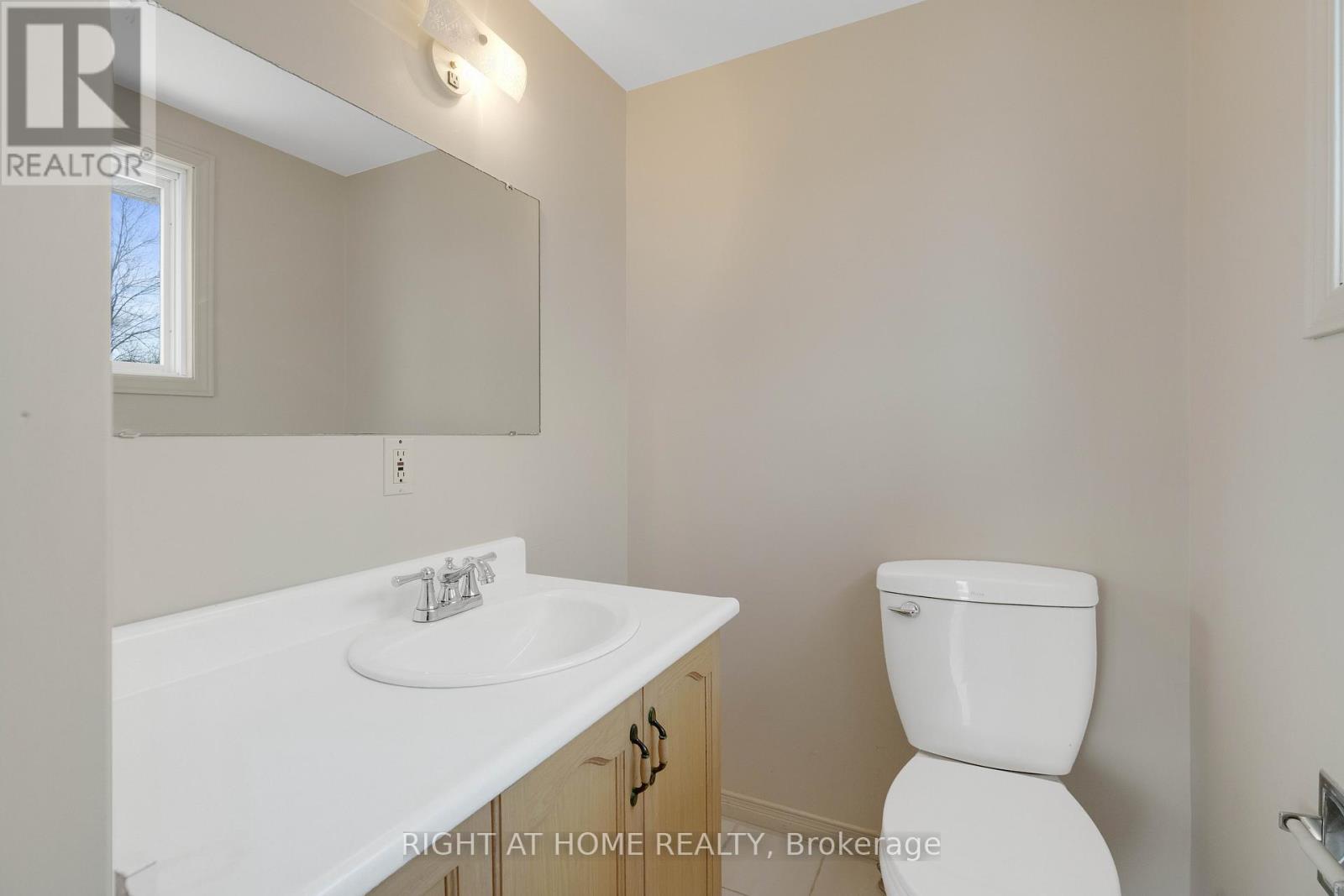 138 45th Street N, Wasaga Beach, Ontario  L9Z 1Z2 - Photo 11 - S12149688