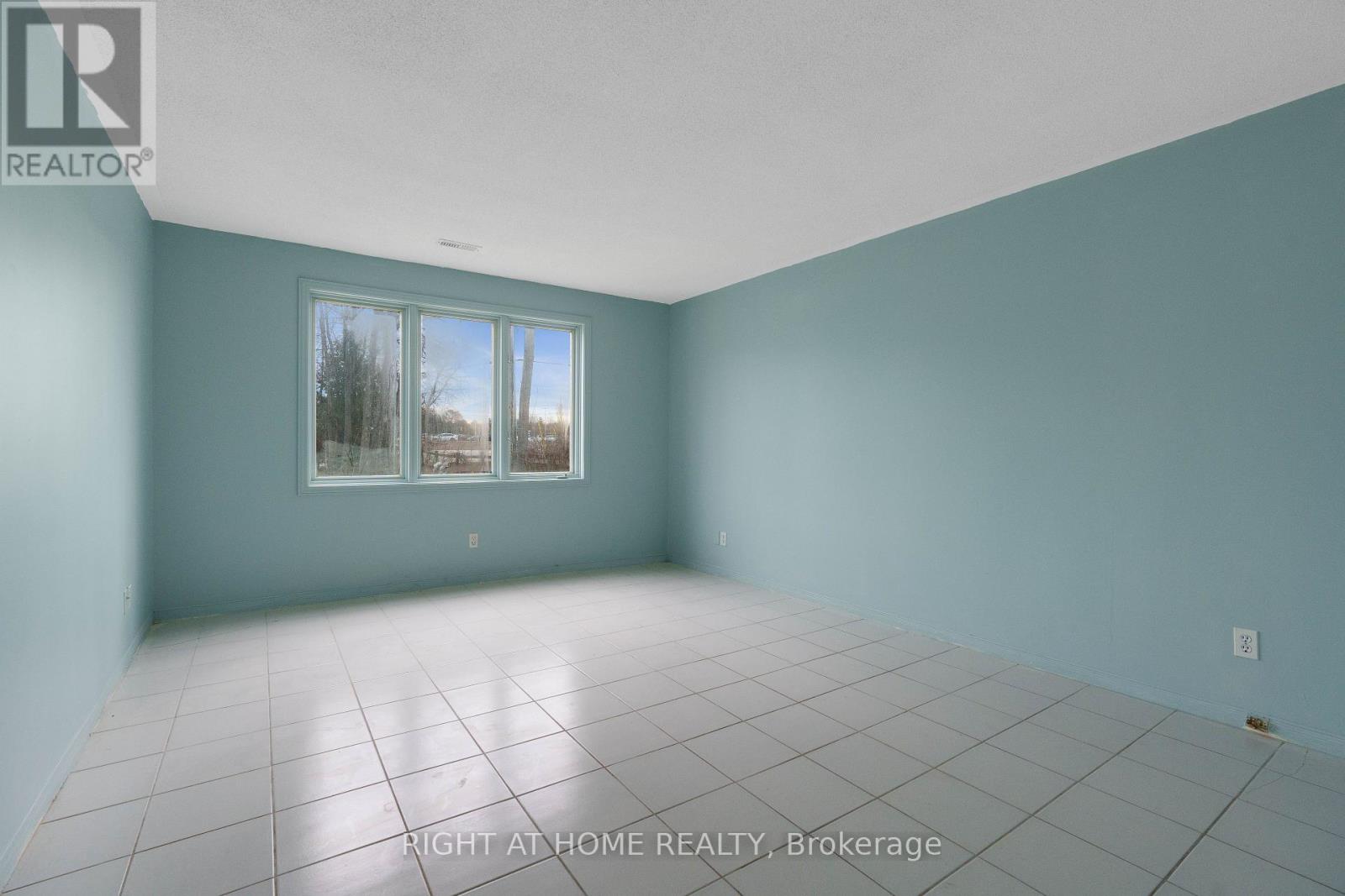 138 45th Street N, Wasaga Beach, Ontario  L9Z 1Z2 - Photo 26 - S12149688