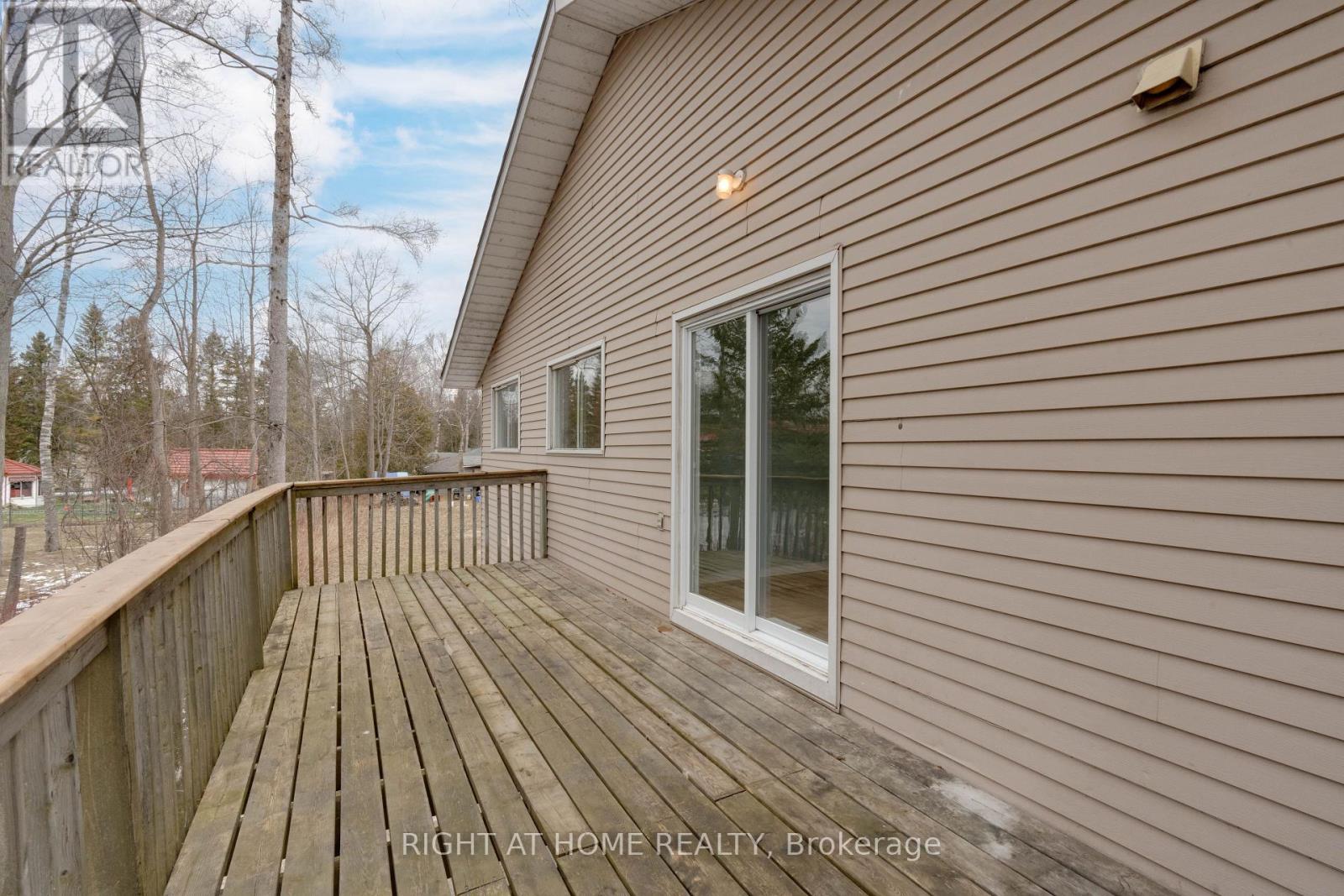 138 45th Street N, Wasaga Beach, Ontario  L9Z 1Z2 - Photo 31 - S12149688