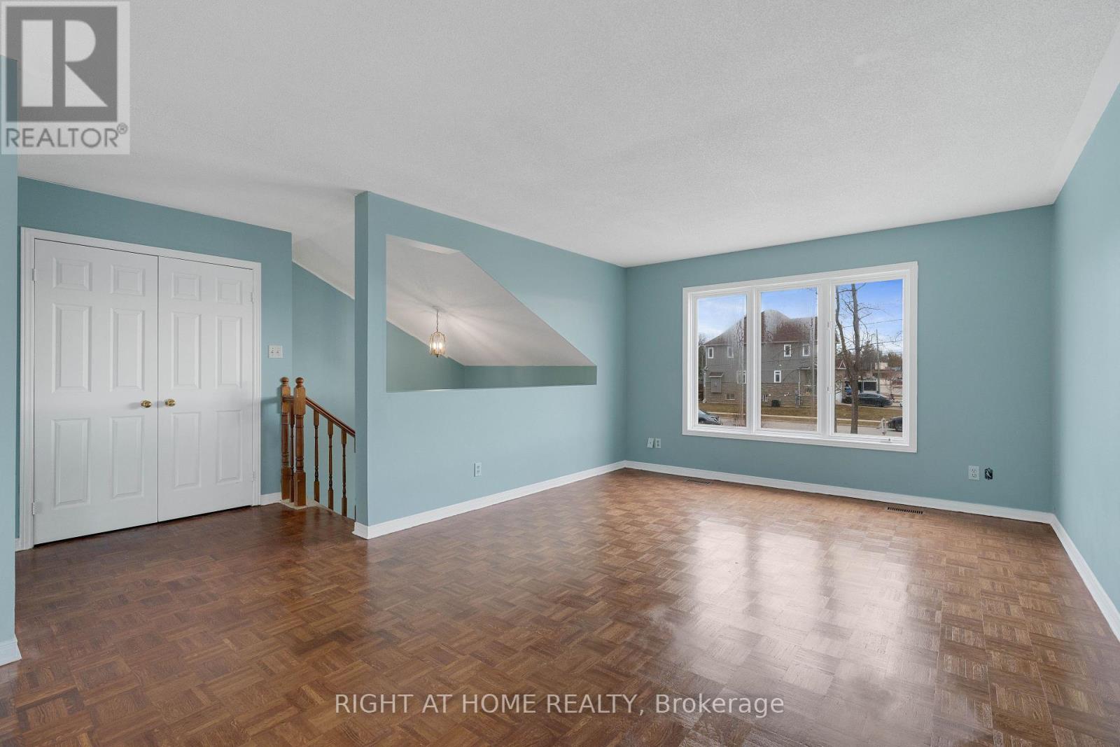 138 45th Street N, Wasaga Beach, Ontario  L9Z 1Z2 - Photo 5 - S12149688