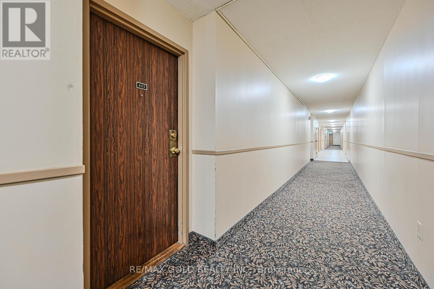 Property at 403 - 21 KNIGHTSBRIDGE ROAD image 4