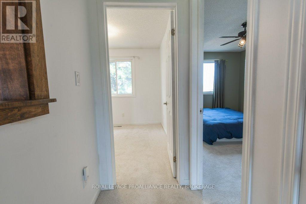 373 Malabar Drive, Kingston, Ontario  K7M 8X1 - Photo 19 - X12149878