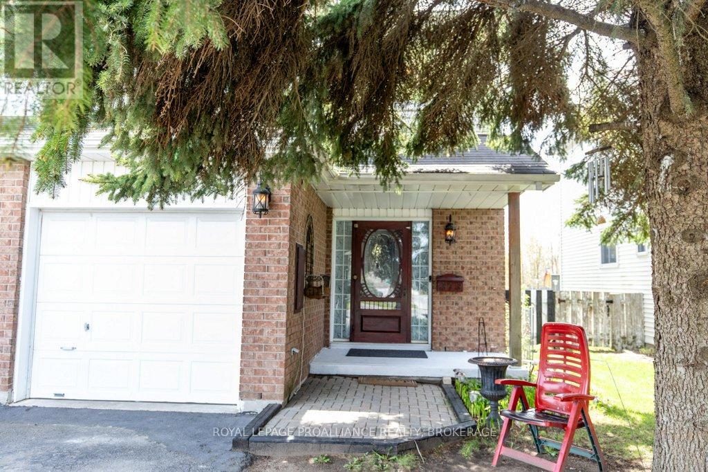 Property at 373 MALABAR DRIVE image 4