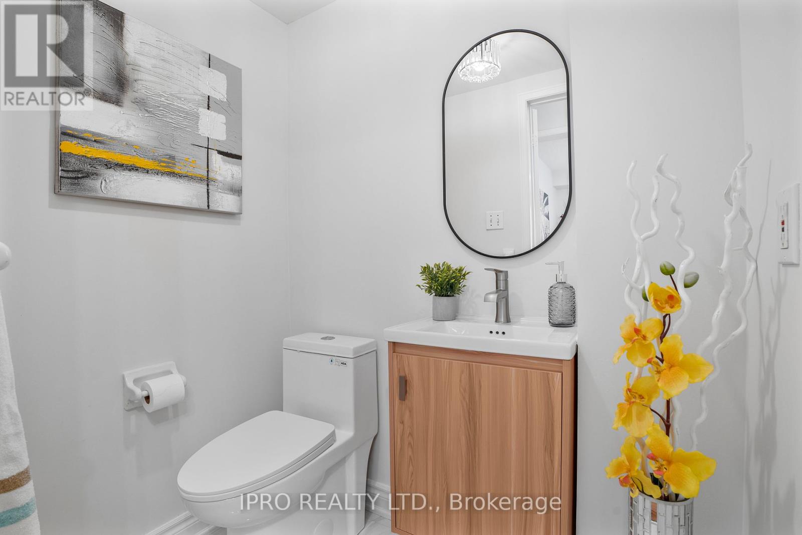 5466 Bullrush Drive, Mississauga, Ontario  L5V 1Z1 - Photo 10 - W12149680