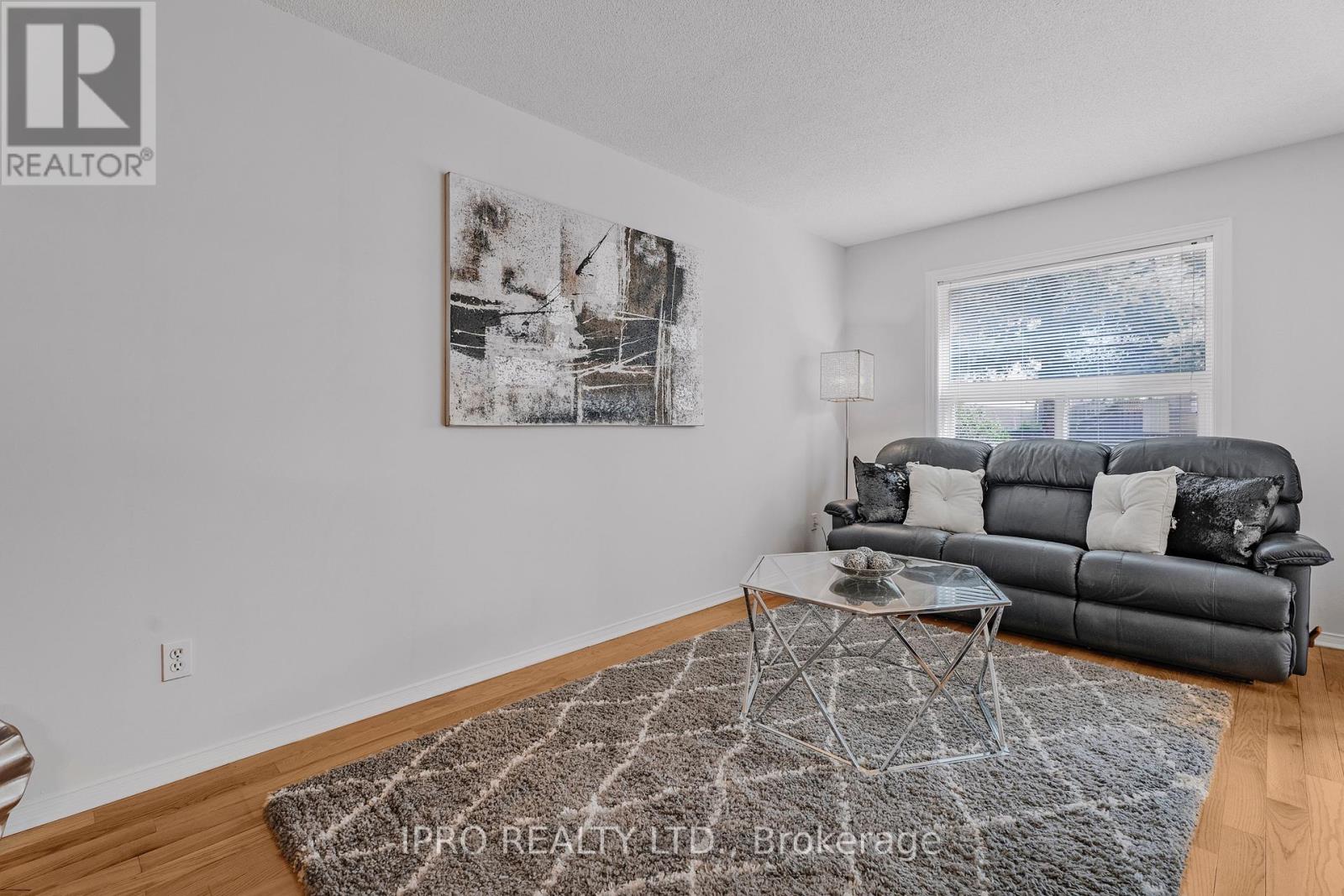5466 Bullrush Drive, Mississauga, Ontario  L5V 1Z1 - Photo 14 - W12149680